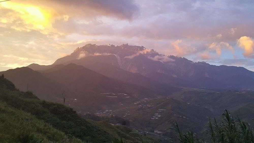 Crystal Hill R Hotel Kundasang Ngoại thất bức ảnh