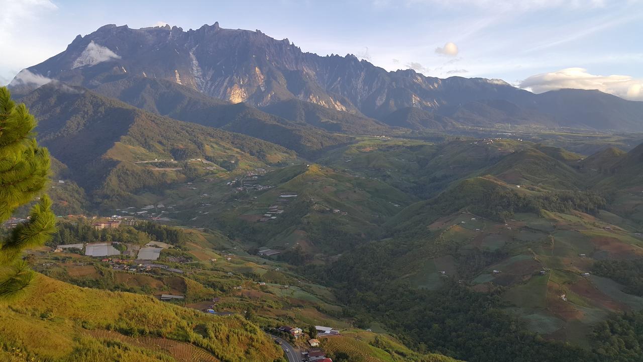 Crystal Hill R Hotel Kundasang Ngoại thất bức ảnh