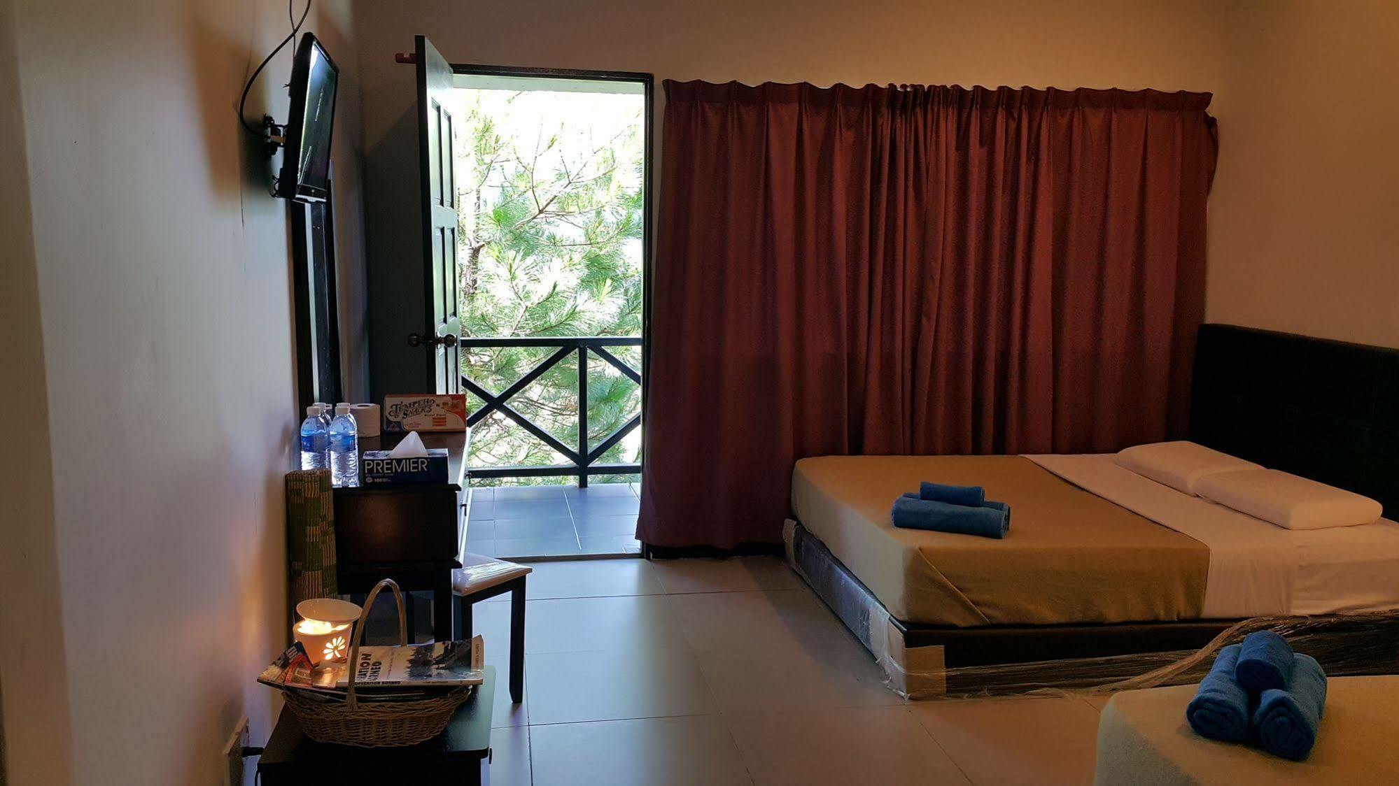 Crystal Hill R Hotel Kundasang Ngoại thất bức ảnh